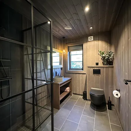 Modern At Hogevarde Panoramic View, Fireplace And Ev Station Granheim (Fla)